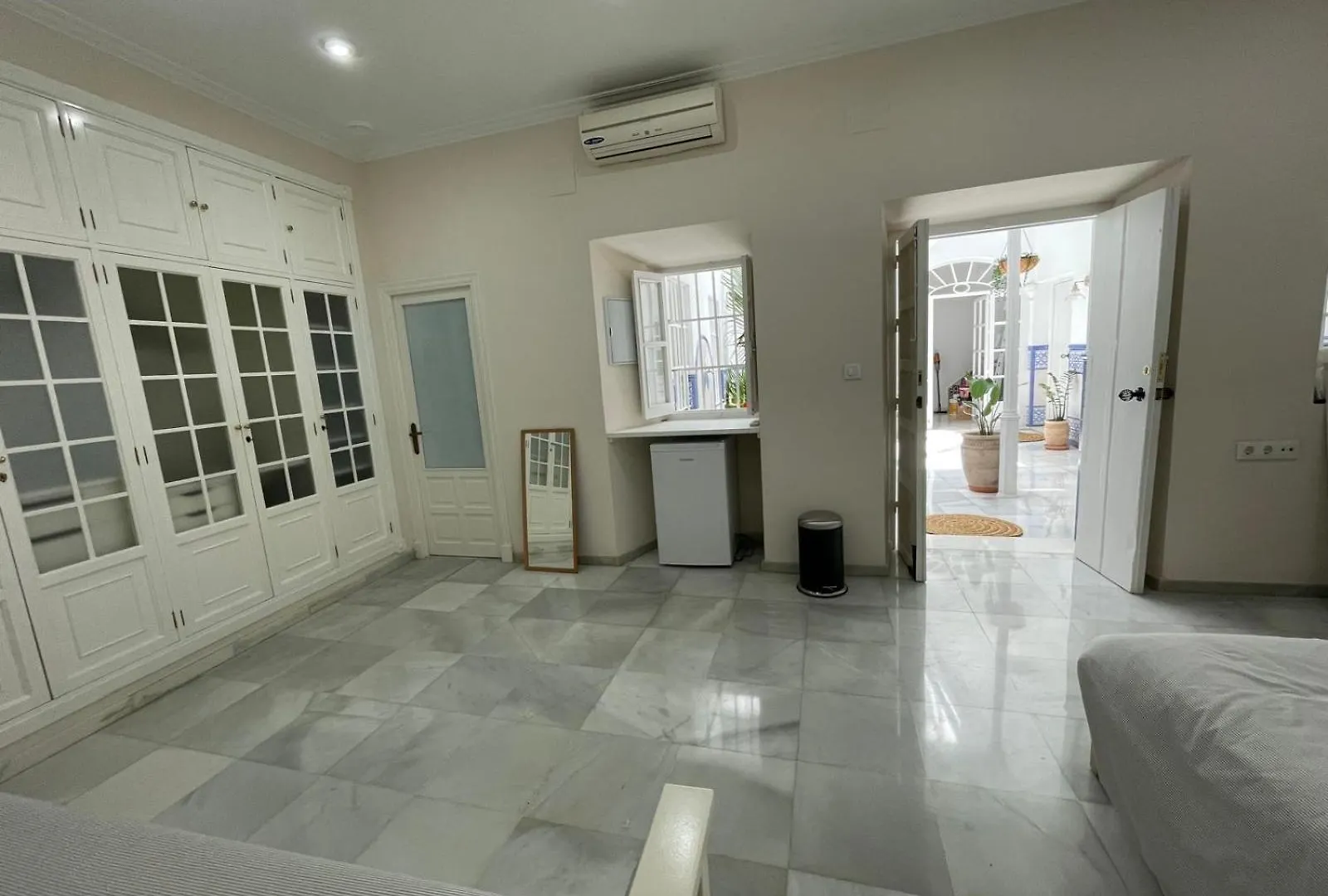 Guest house Apartamentos Regina Coeli Sanlucar de Barrameda Spain